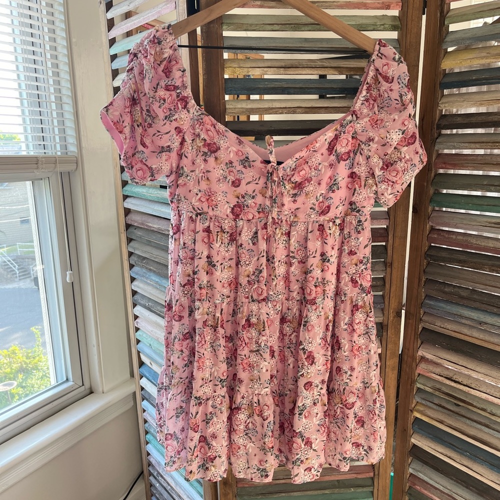 Francesca’s Floral Tiered Dress